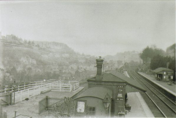 Chalford Station