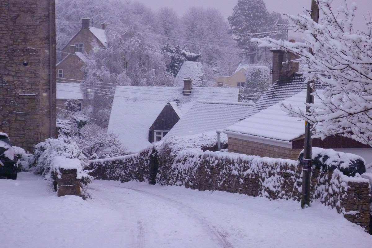 houses_in_snow